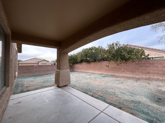 Building Photo - 7159 E Cherrywood St