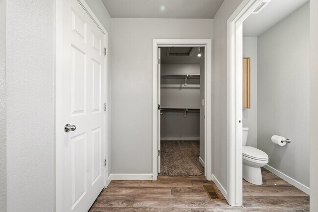 Building Photo - $2,245.95, 3 bed, 2.5 bath, located in Colorado Springs with a Balcony