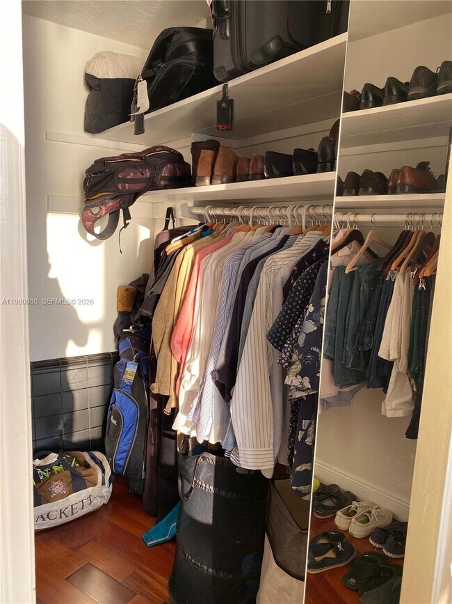 Building Photo - 2451 Brickell Ave