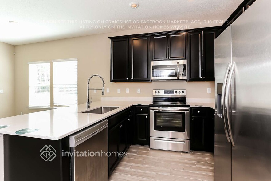 Building Photo - 237 Sweet Lemon Ln
