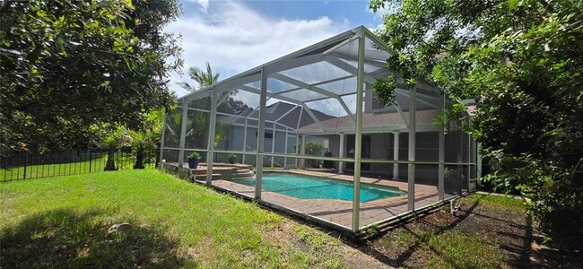 Building Photo - 11609 Greensleeve Ave