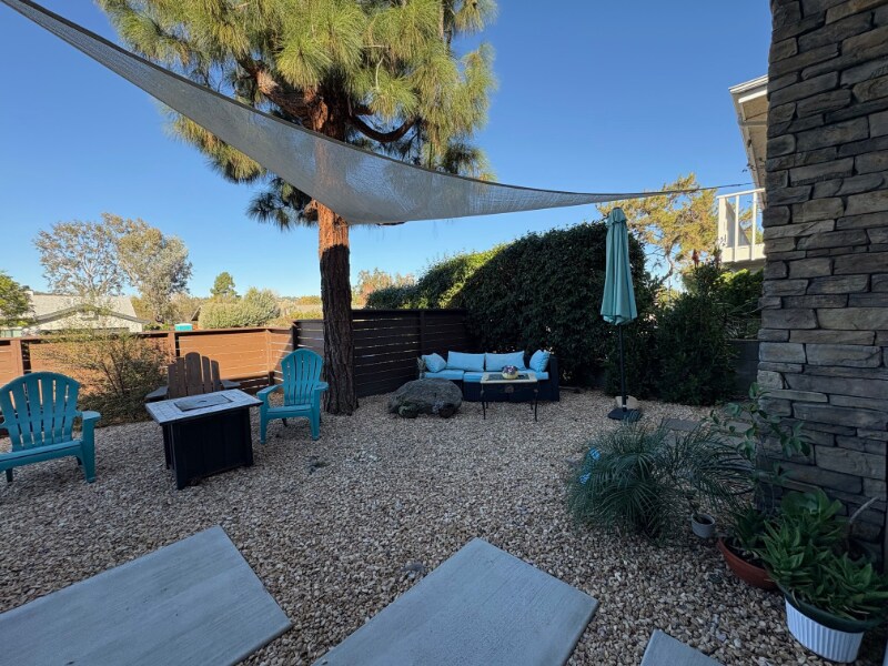 Building Photo - 31241 Old River Rd