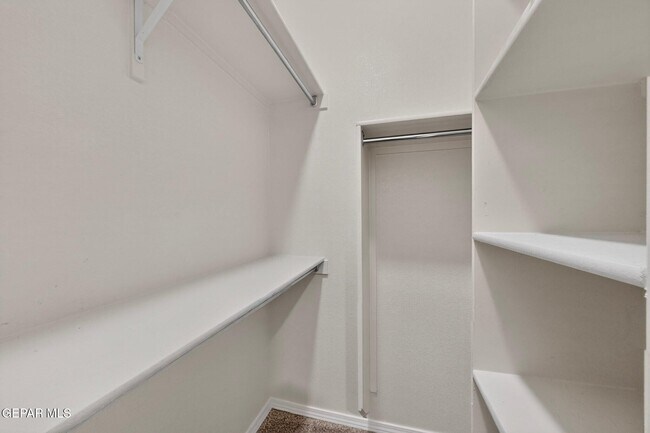 Building Photo - 12621 Cono Norte Dr
