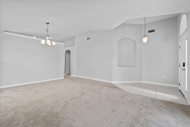 Building Photo - 3961 Hampton Hills Dr
