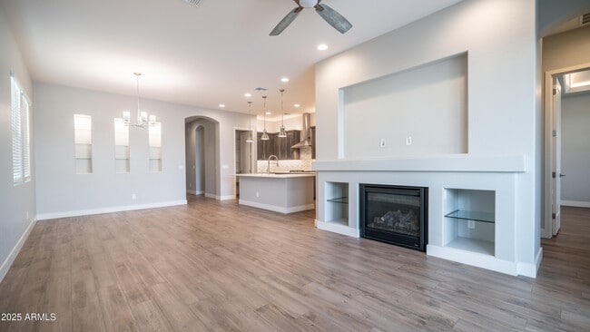 Building Photo - 23080 E Carriage Wy