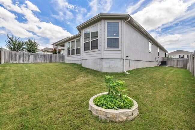 Building Photo - 209 Windom Way