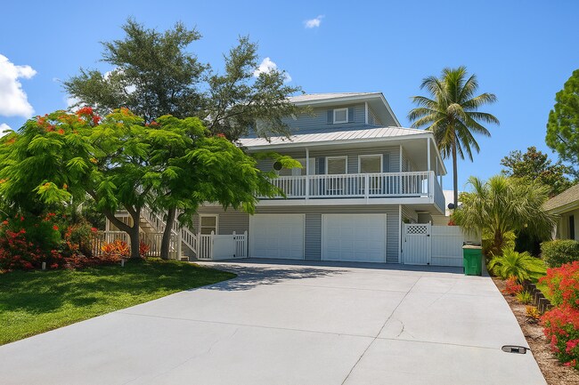 Primary Photo - 2662 Riverview Dr
