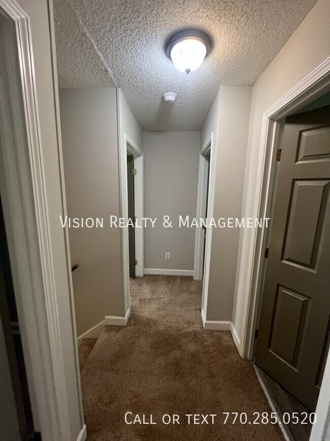 Building Photo - 750 Blandenburg Rd