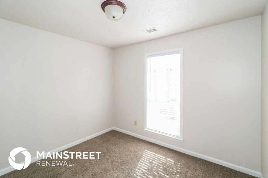 Building Photo - 4704 Ashcroft Dr