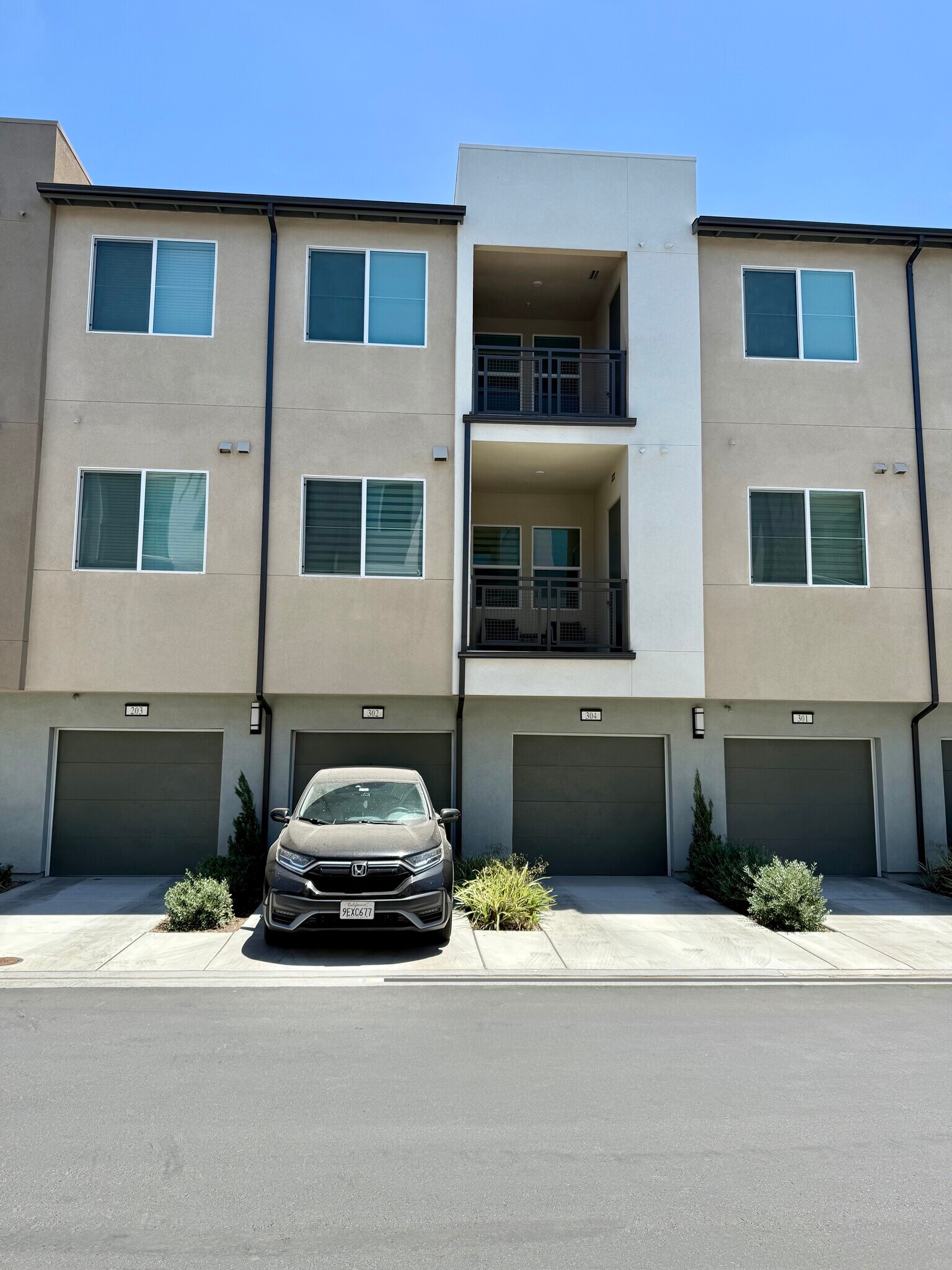 Building Photo - 4149 E Circle Paseo