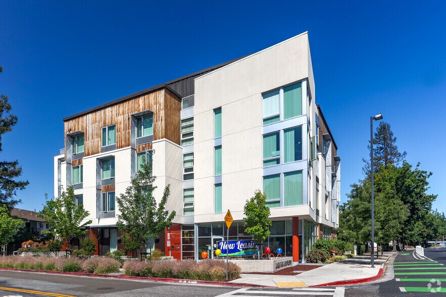 Building Photo - Eagle Park Apartments