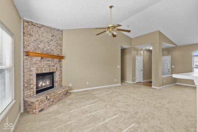 Building Photo - 1241 Elm Grove Ln