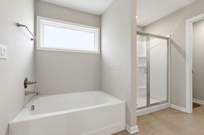Building Photo - 238 Harness Way