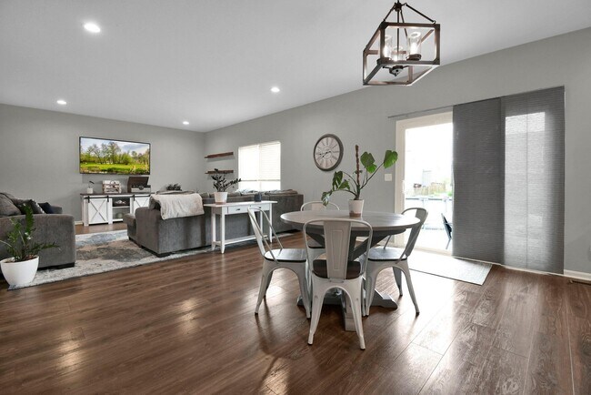 Building Photo - 1268 Conner Ridge St