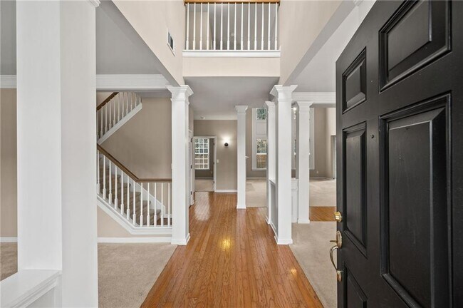 Building Photo - 4071 Kingsley Park Ln