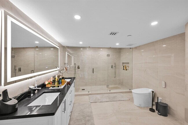 Building Photo - 19667 Turnberry Way