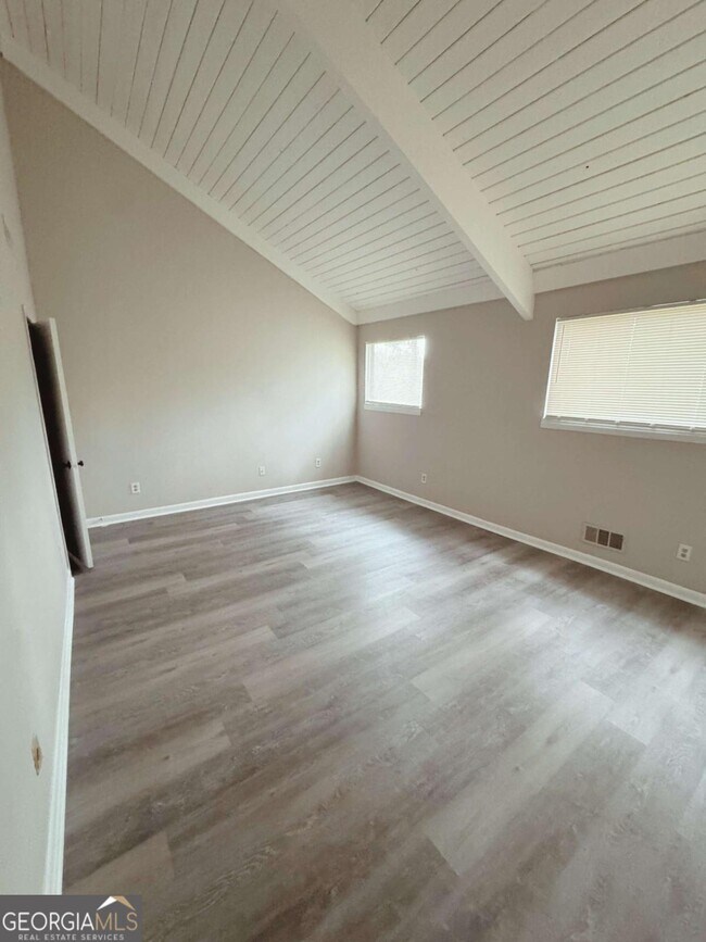 Building Photo - 2525 Terrace Trail