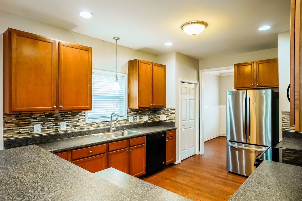 Building Photo - 146 Willowbrook Cir