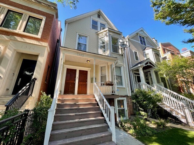 Building Photo - 1322 W Melrose St