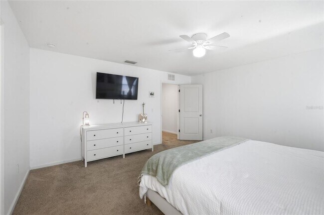 Building Photo - 831 Sunlit Coral St