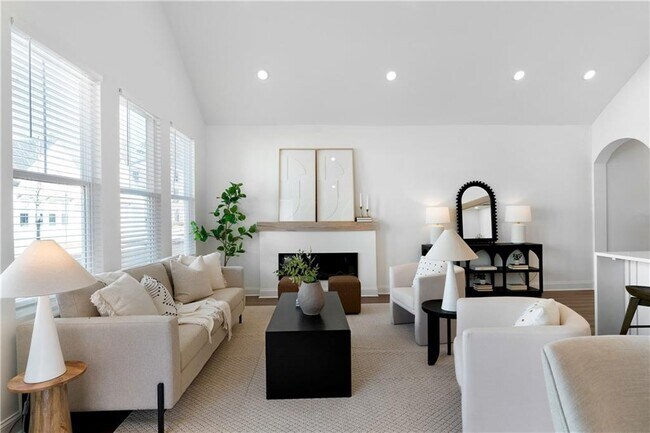 Building Photo - 308 Chardonnay Wy