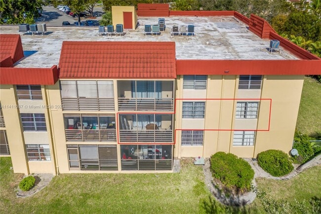 Building Photo - 3490 Foxcroft Rd