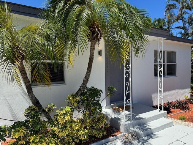 Building Photo - $2,690
