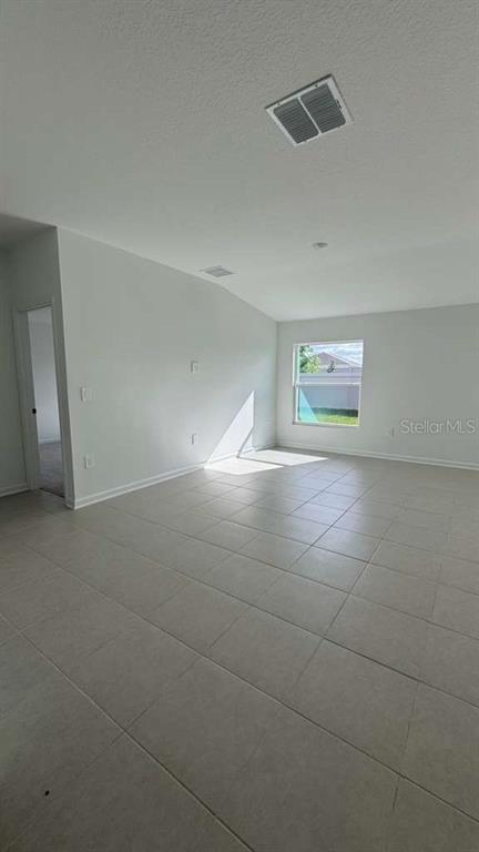 Building Photo - 5161 Green Belt Dr