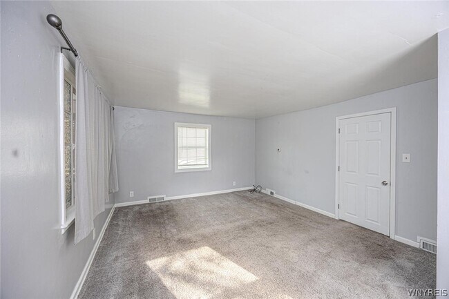 Building Photo - 1629 10th St