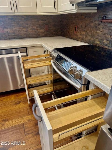 Building Photo - 191 W Beechnut Pl