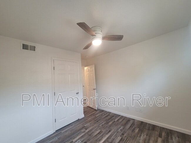 Building Photo - 7143 Bacchini Ave