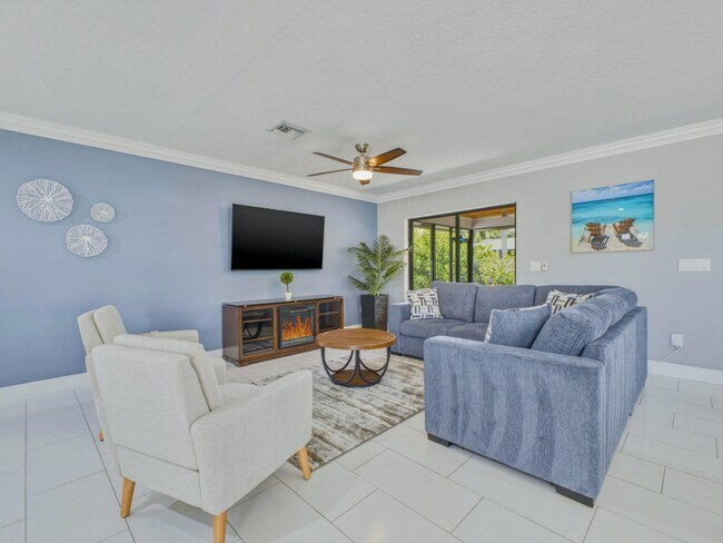 Building Photo - 1127 Sea Pines Way