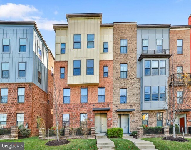 Building Photo - 3310 Tribune Ct