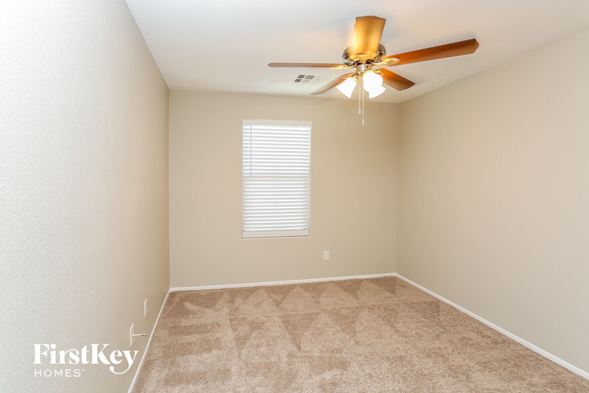 Building Photo - 10841 Pearl River Ave