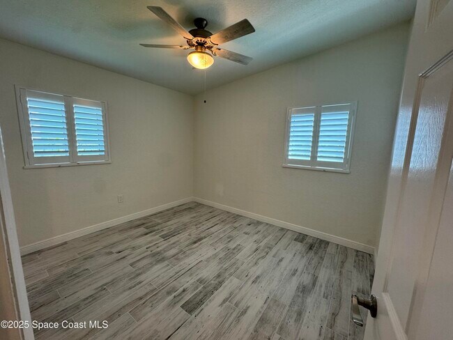 Building Photo - 901 S Orlando Ave