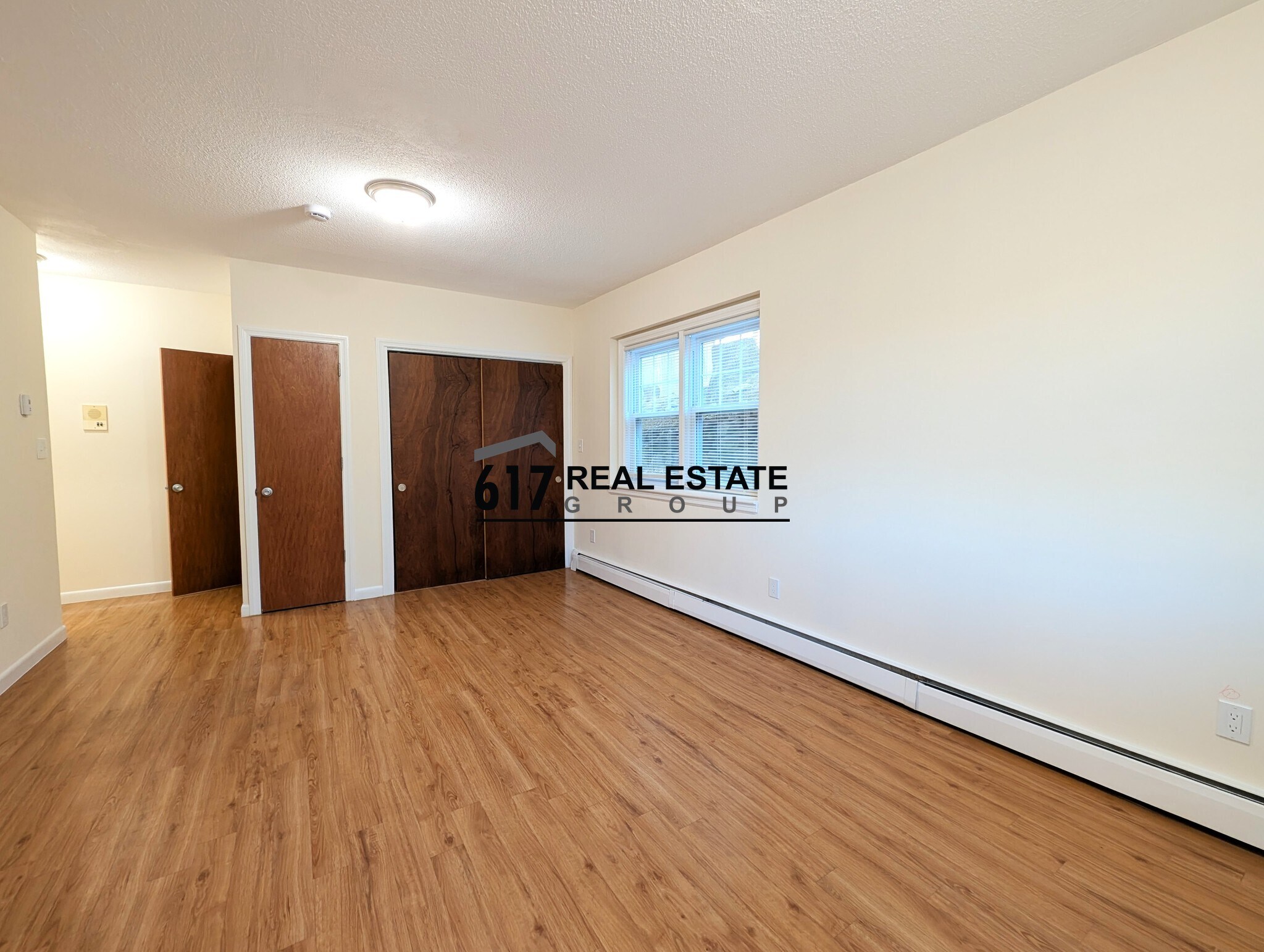 Building Photo - 2018 Commonwealth Ave