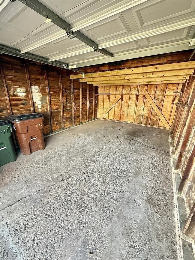 Building Photo - 6903 Luelda Ave