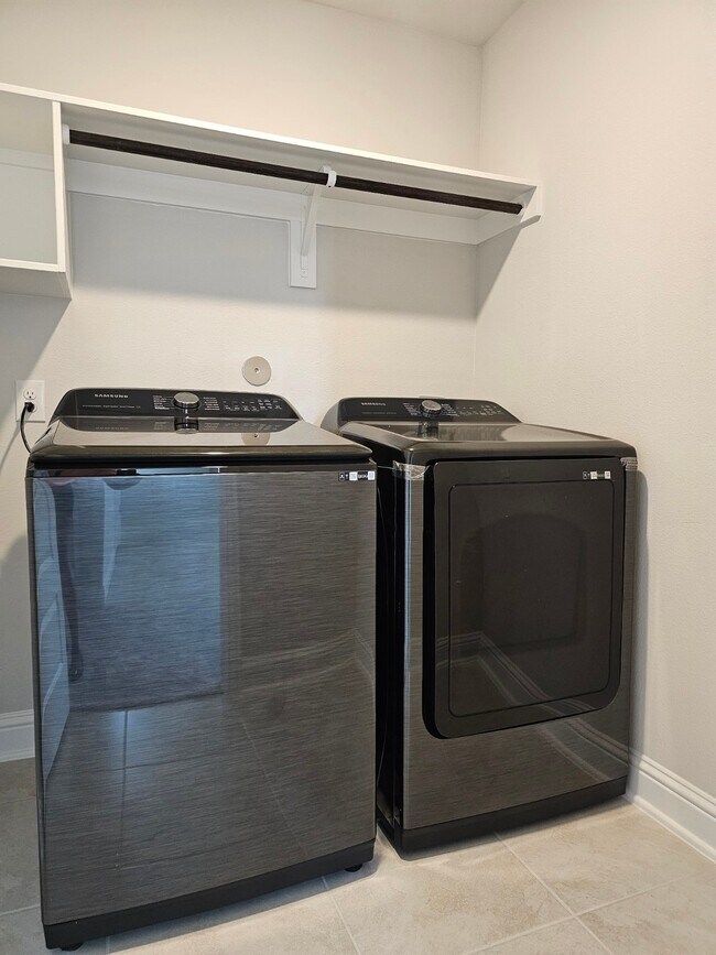 Building Photo - 400 Camino Bay Dr