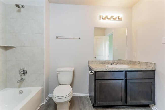 Building Photo - 3716 Alexus Dr