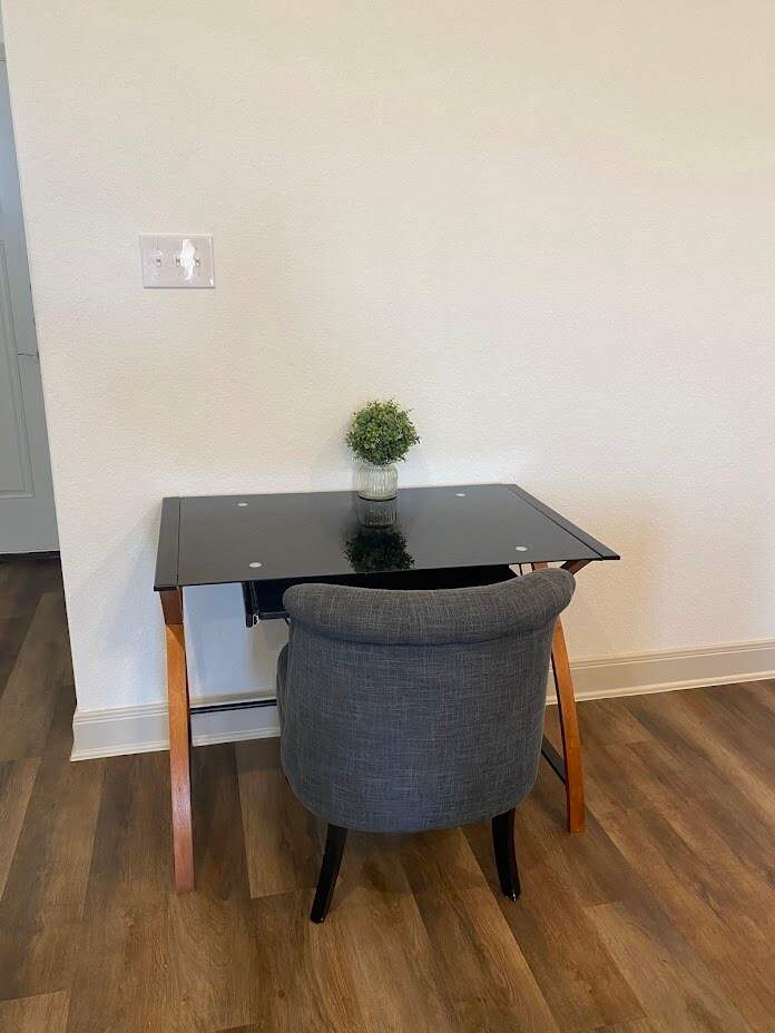 Desk and Chair - 7511 Gramercy Way
