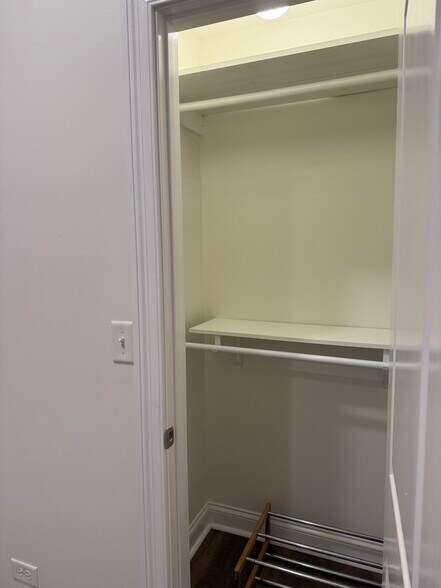 Bedroom 2 closet - 2532 W Haddon Ave