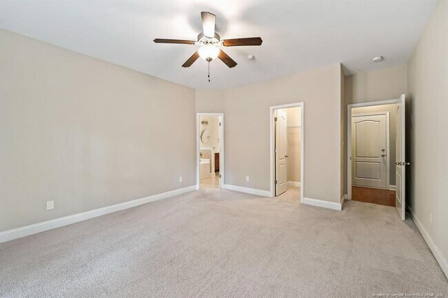 Building Photo - 204 Executive Dr