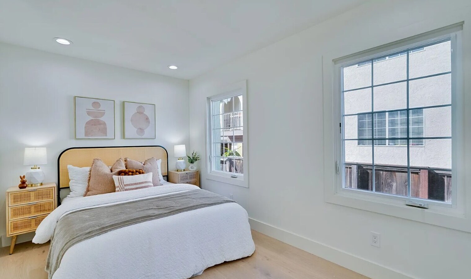 Building Photo - 331 San Antonio Ave