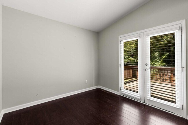 Building Photo - 1741 Branch View Dr