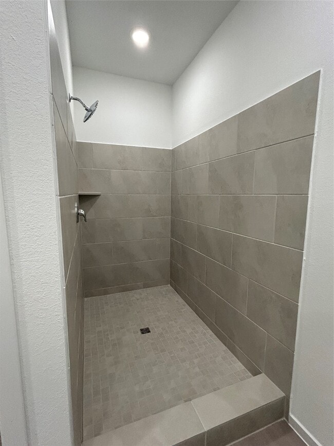 Building Photo - 26419 Virginia Wild Rye Ln