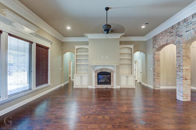 Building Photo - 3038 Sagefield Ln
