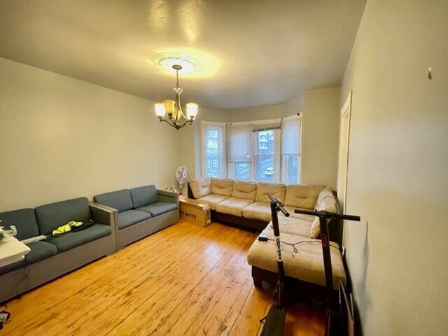 Building Photo - 814 Parker St