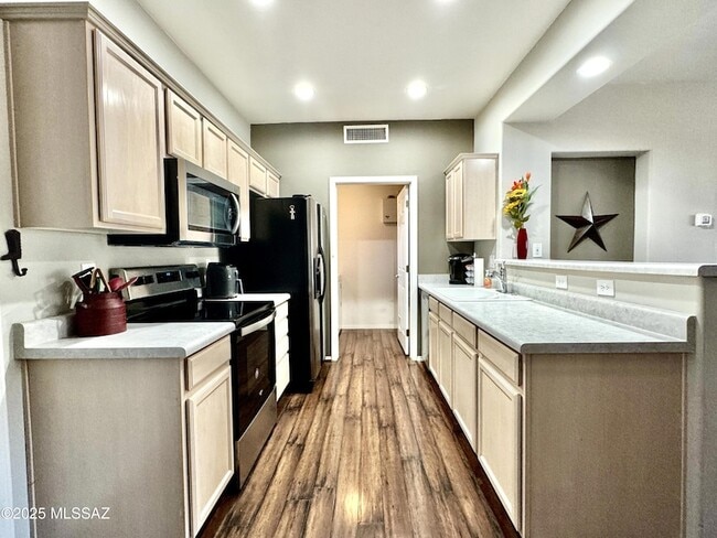 Building Photo - 655 W Vistoso Highlands Dr