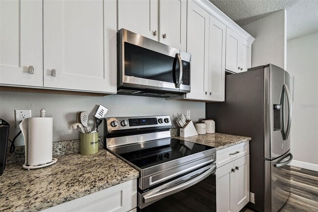 Building Photo - 3902 W Everett Ave