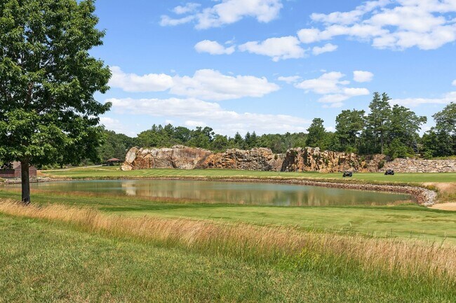 Building Photo - 35 Raynor Dr